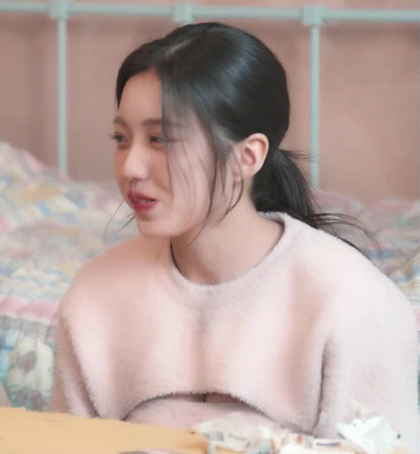 83b0caee92b50d0d83e2d28f17e3ec1e_1739772369_826.gif